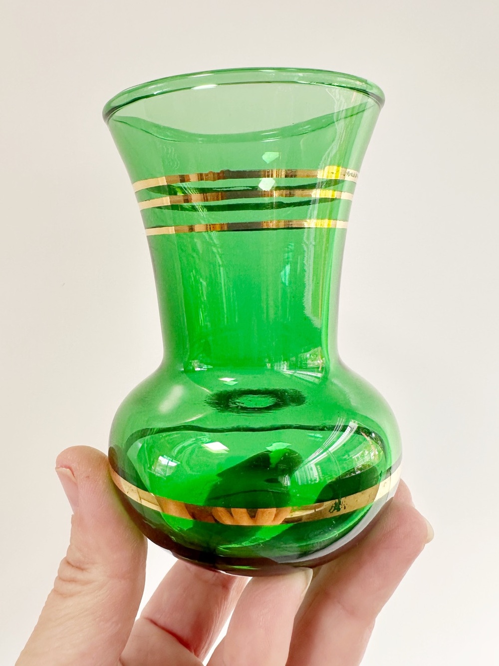 Vintage Anchor Hocking Green and Gold Glass Bud Vase